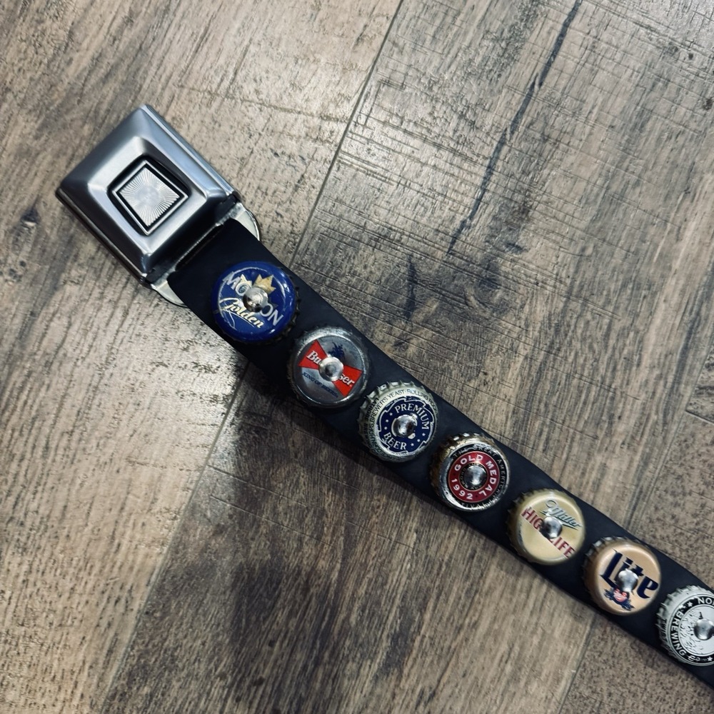 Vtg Seat Belt 29" / Beer Bottle Caps Seat Belt Buckle Black Rubber